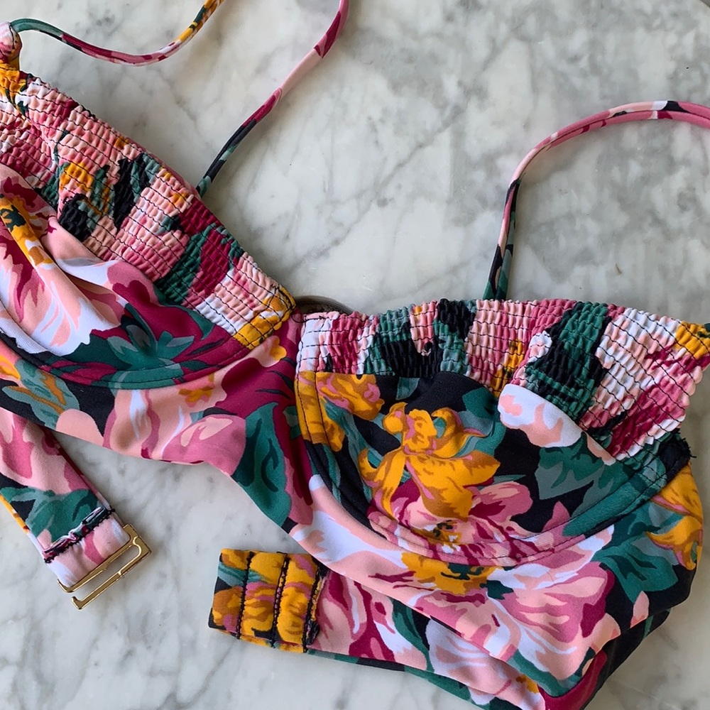 Tori Praver Swimwear xs Balconette Bikini Top Seaform Tropical Floral